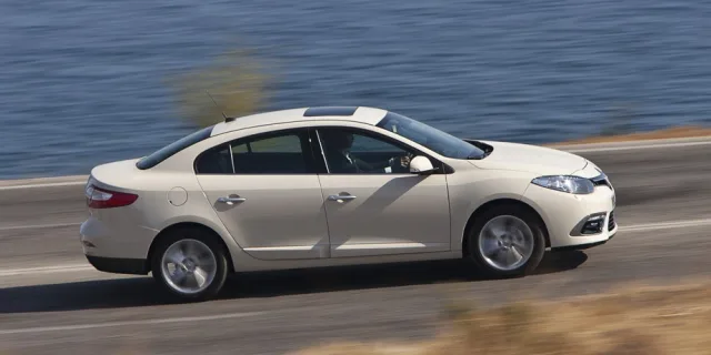 Балансируем седан Renault Fluence на турецких серпантинах