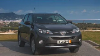 Тест Toyota RAV4 2013: акцент на чоловіків