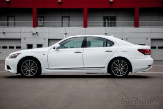 Lexus LS600h test drive: question of origin