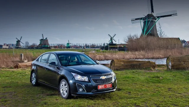 Starting the 1.4 petrol turbo engine in the Chevrolet Cruze family