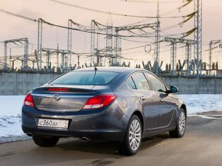 Запах машини. Чим причаровує Opel Insignia?
