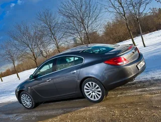 Запах машини. Чим причаровує Opel Insignia?
