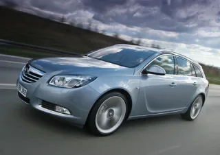 Запах машини. Чим причаровує Opel Insignia?