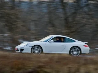 І не мрій!. Розкриваємо суть Porsche 911 Carrera 4