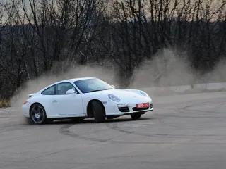 І не мрій!. Розкриваємо суть Porsche 911 Carrera 4