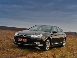 Двоготовність. Чи готові Citroen C5 та Honda Accord кинути виклик Audi A4?