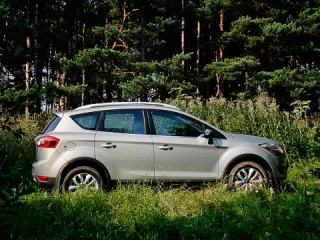Камень-н-крен. Рок-н-роллим кроссовер Ford Kuga