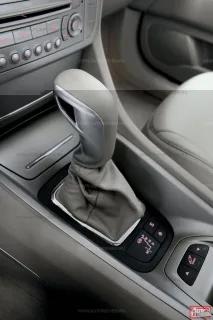 Важкий міст. Citroen C5, Ford Mondeo, Volkswagen Passat