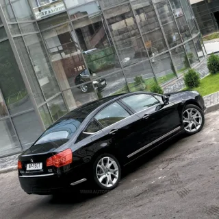 Важкий міст. Citroen C5, Ford Mondeo, Volkswagen Passat