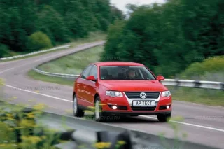 Важкий міст. Citroen C5, Ford Mondeo, Volkswagen Passat