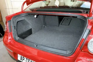 Важкий міст. Citroen C5, Ford Mondeo, Volkswagen Passat