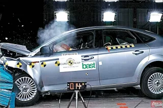 Важкий міст. Citroen C5, Ford Mondeo, Volkswagen Passat