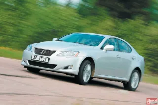 Важкий міст. Citroen C5, Ford Mondeo, Volkswagen Passat