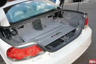 Windy. Ford Focus Coupe-Cabriolet, Opel Astra TwinTop, Volkswagen Eos and Volvo C70
