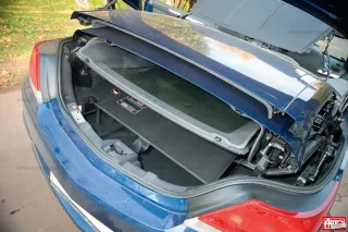 Windy. Ford Focus Coupe-Cabriolet, Opel Astra TwinTop, Volkswagen Eos and Volvo C70