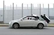 Windy. Ford Focus Coupe-Cabriolet, Opel Astra TwinTop, Volkswagen Eos and Volvo C70