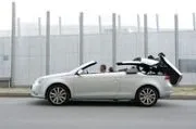 Windy. Ford Focus Coupe-Cabriolet, Opel Astra TwinTop, Volkswagen Eos and Volvo C70