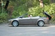 Windy. Ford Focus Coupe-Cabriolet, Opel Astra TwinTop, Volkswagen Eos and Volvo C70