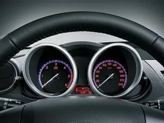 Mazda3. Яблучко від яблуні