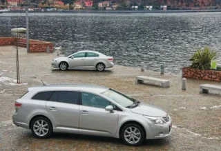 Toyota Avensis. Новий, як і раніше