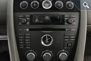 Aston Martin V8 Vantage: Бонд, Джеймс Бонд