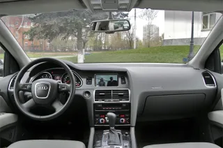 Audi Q7: Еще один очень, очень, очень хороший стейк