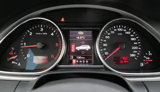 Audi Q7: Еще один очень, очень, очень хороший стейк