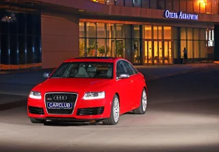 Тест-драйв Audi RS6: Білий шум
