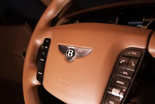 Новорічний подарунок Bentley - ексклюзивний тест Continental GT