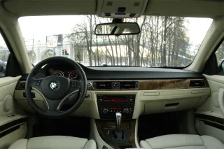 BMW 325i Coupe: Купейний експрес