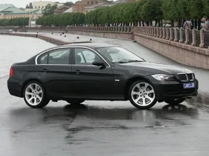 BMW 330XdA: Дизельний експрес