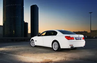 Тест-драйв BMW 750Li: стремление к совершенству