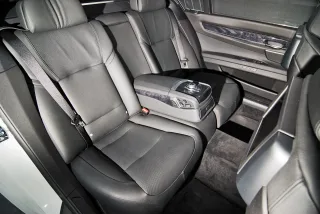 Тест-драйв BMW 750Li: стремление к совершенству