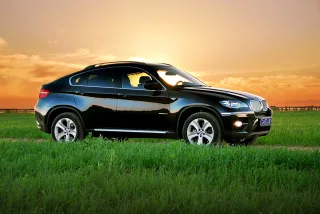 Тест-драйв BMW X6: страва для гурманів
