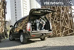 Cadillac Escalade: Ярмарок хрому