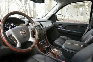 Cadillac Escalade: Ярмарок хрому