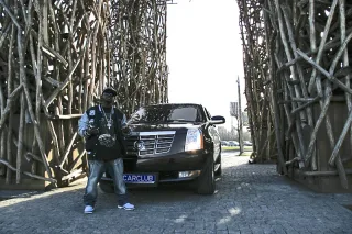 Cadillac Escalade: Ярмарок хрому