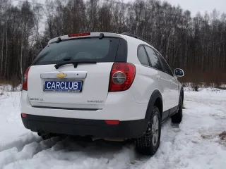 Chevrolet Captiva: Полиглот