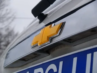 Chevrolet Captiva: Полиглот