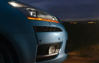 Citroen С4 Picasso: пейзаж у сонячних тонах