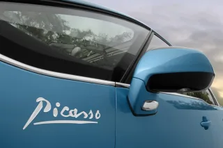 Citroen С4 Picasso: пейзаж у сонячних тонах