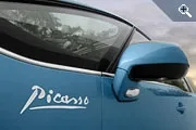 Citroen С4 Picasso: пейзаж у сонячних тонах