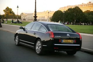 Citroen C6: Лайнер