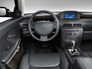 Citroen C6: Лайнер