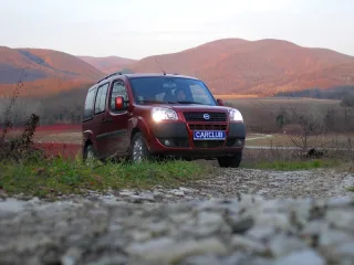 Fiat Doblo: Dobloдетель