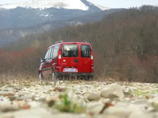 Fiat Doblo: Dobloдетель