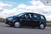 Ford C-MAX: Младший брат