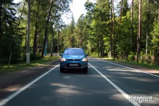 Тест-драйв Ford Kuga 2.5 AT: С автоматом наперевес