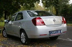 Geely MK: Велкам ту Чайна С-клас