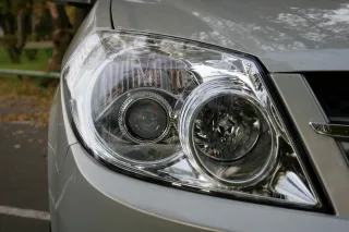 Geely MK: Велкам ту Чайна С-клас
